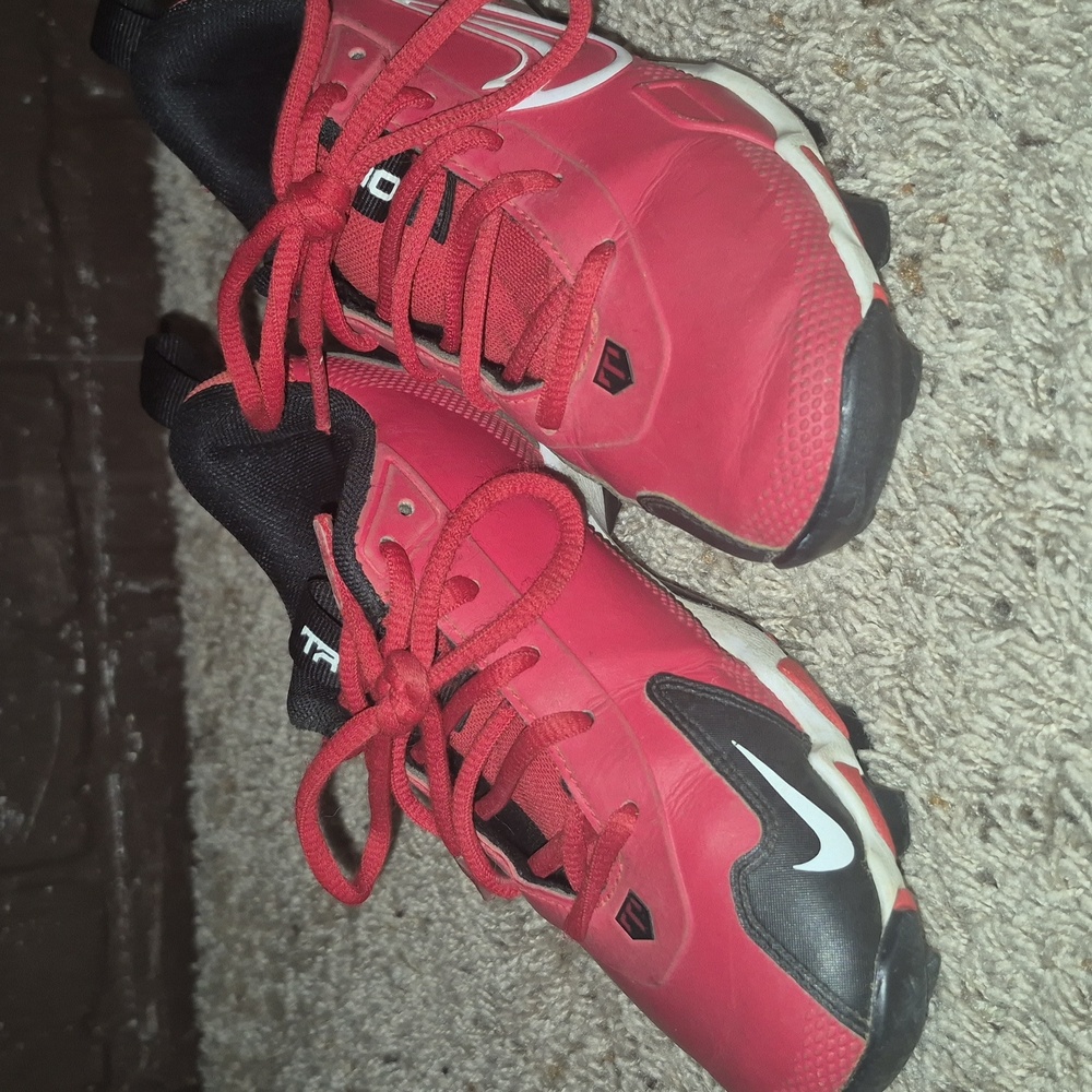 Kids Red Nike Cleets